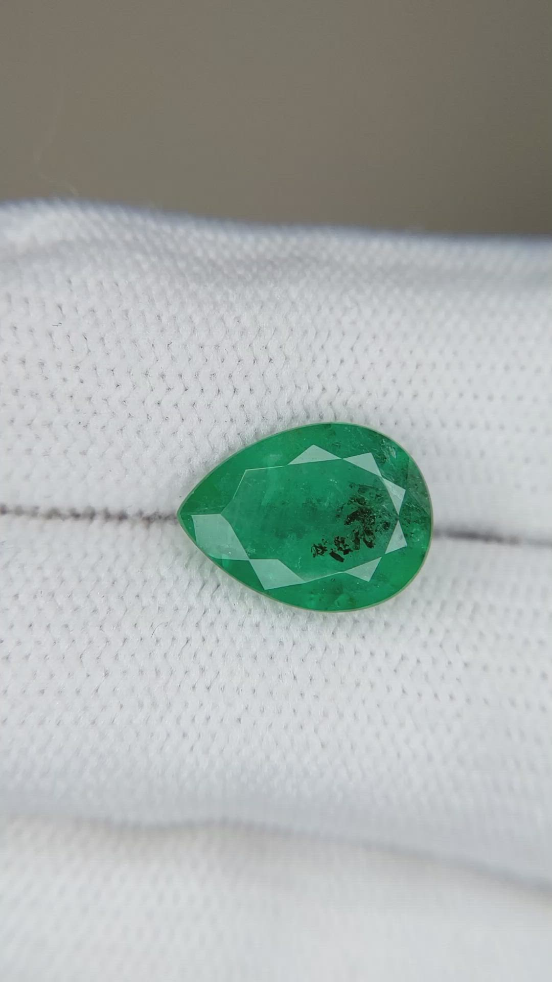 3.19 Ct. Emerald from Zambia Size Video