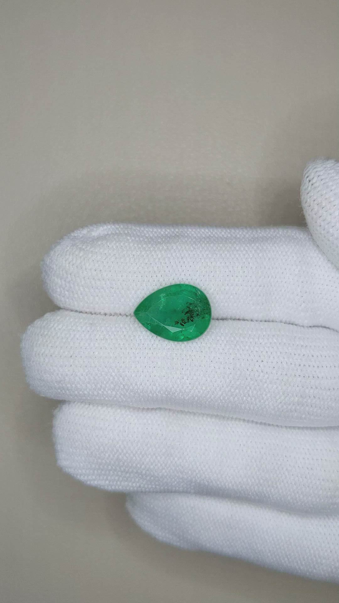 3.19 Ct. Emerald from Zambia Size Video