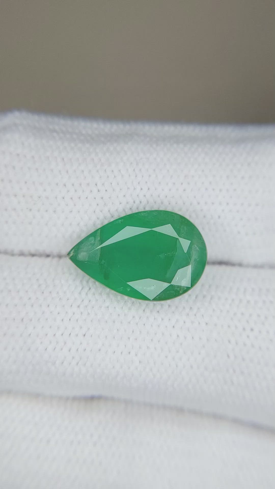 4.50 Ct. Emerald from Zambia Size Video