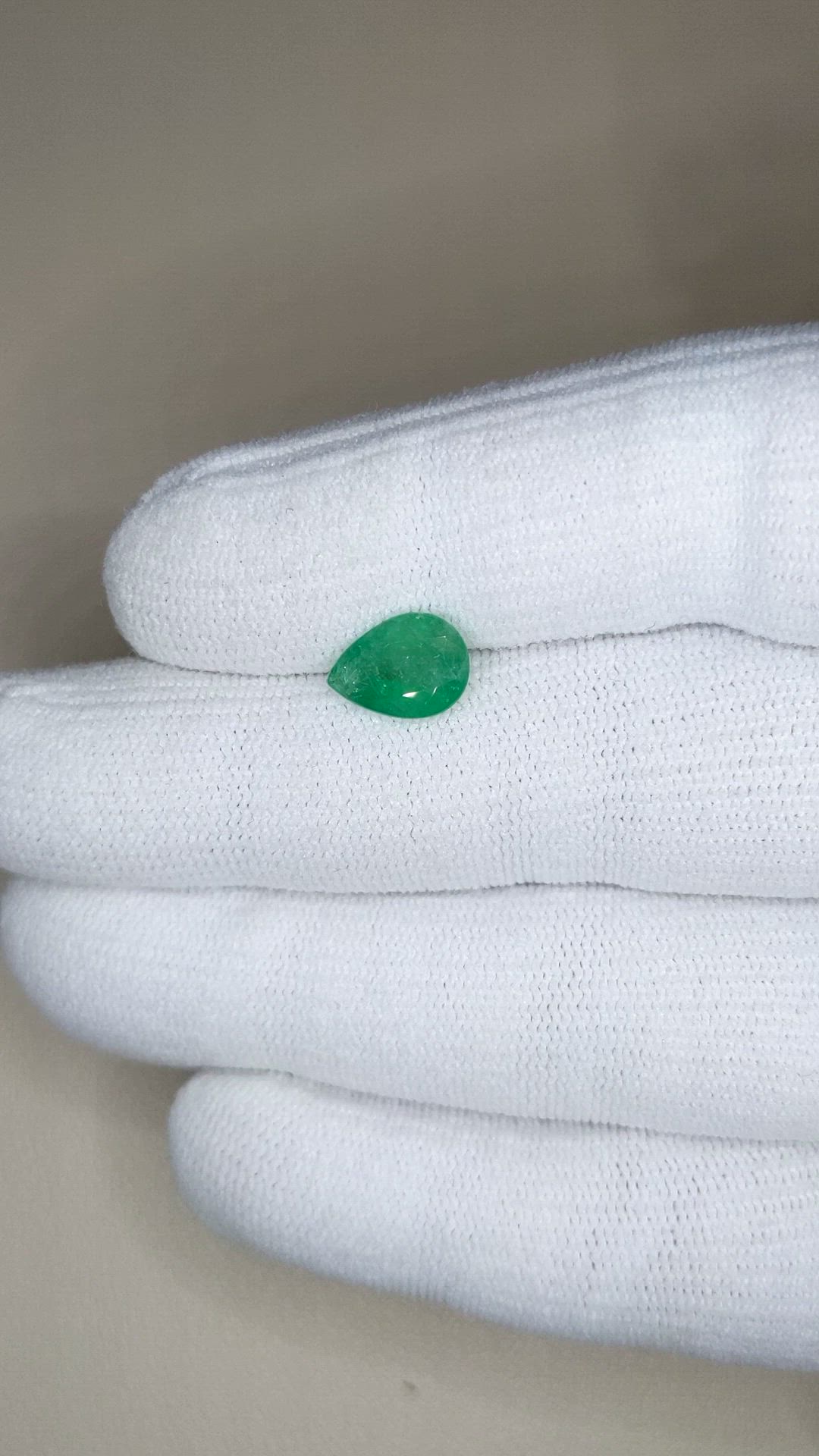 1.70 Ct. Emerald from Zambia Size Video