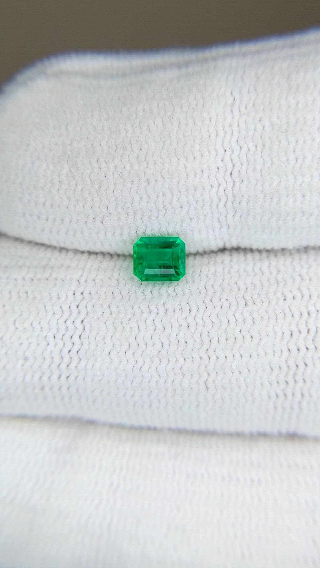 0.36 Ct. Emerald from Afghanistan Size Video