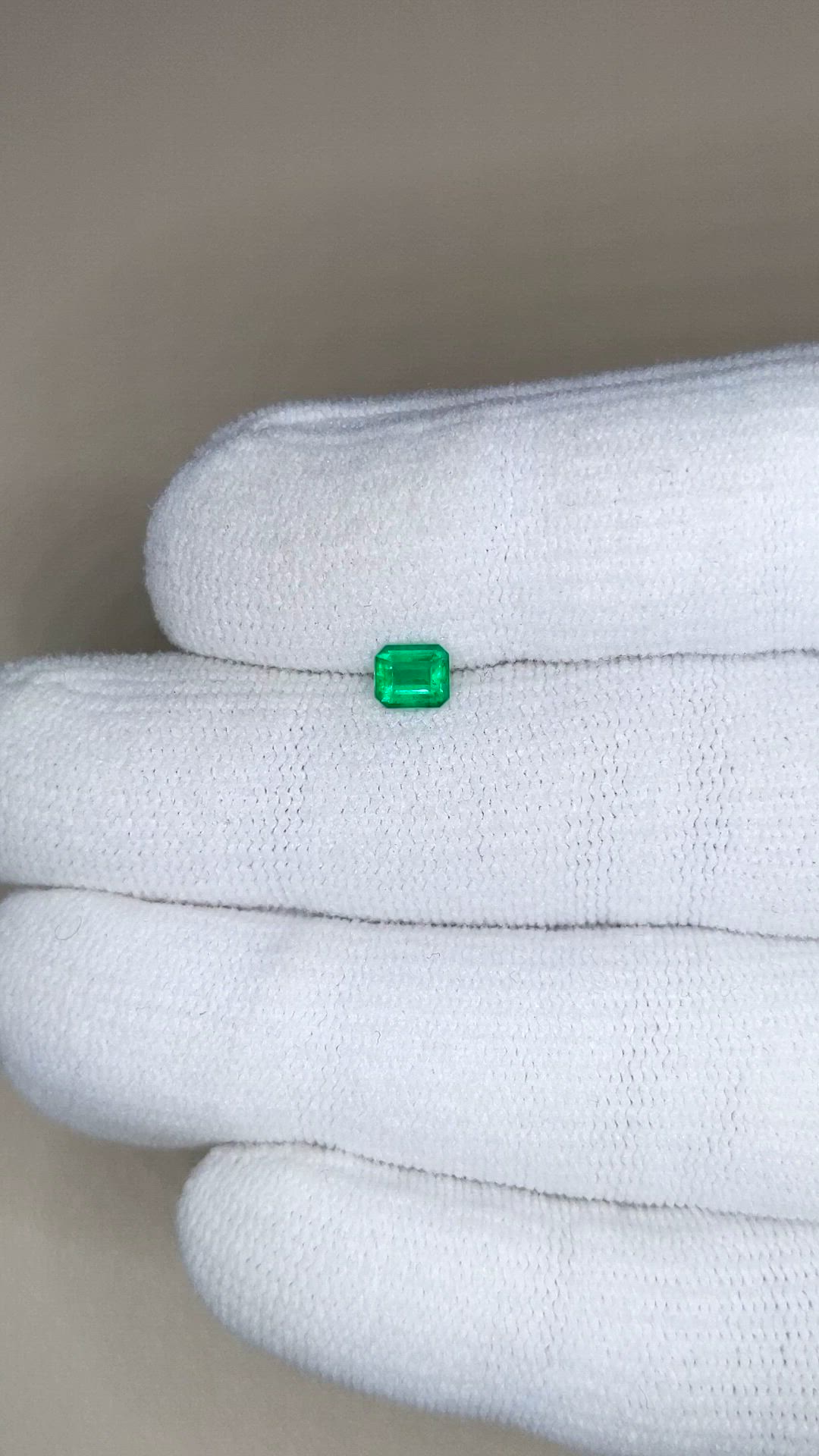 0.36 Ct. Emerald from Afghanistan Size Video