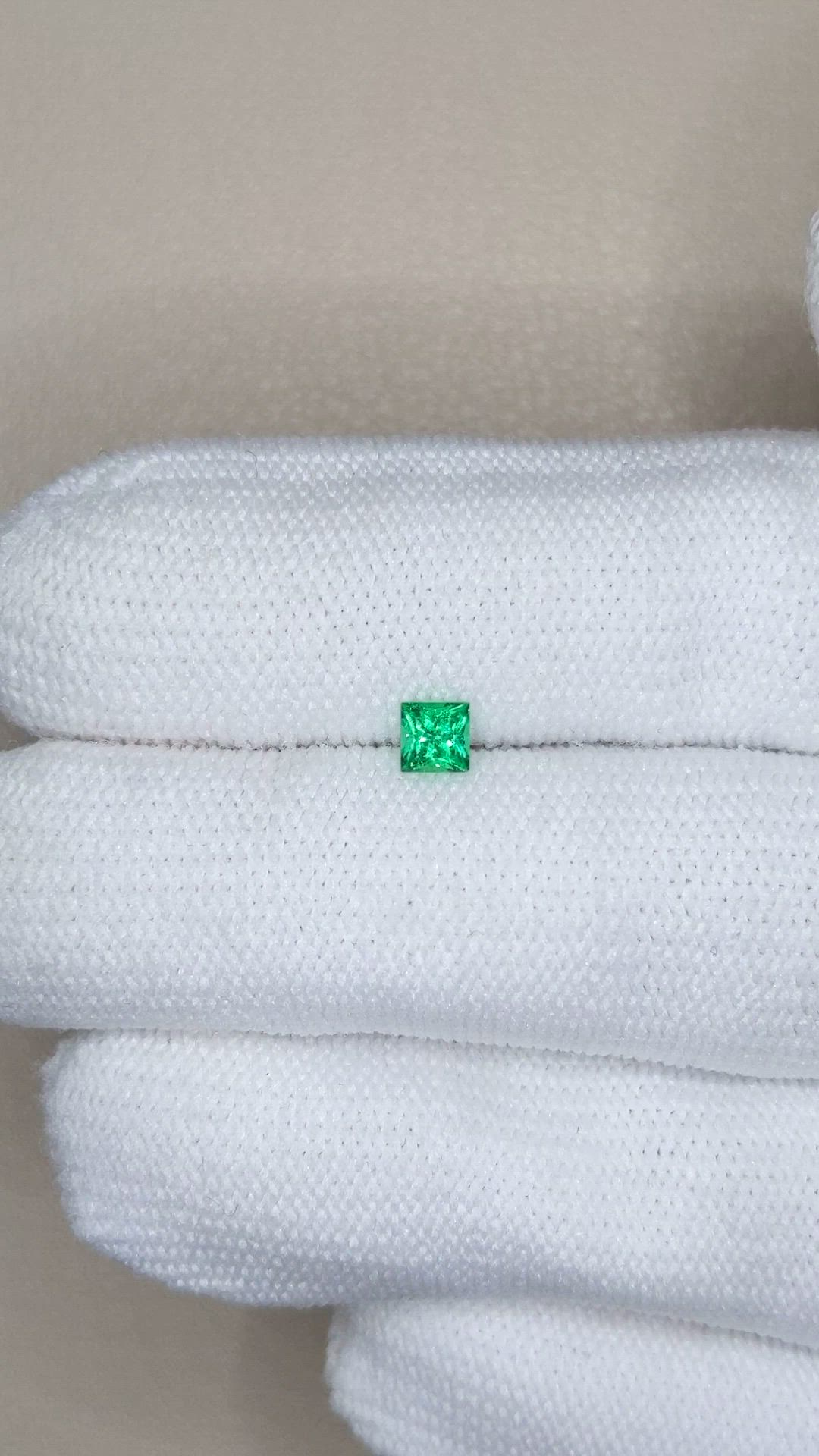 0.18 Ct. Emerald from Afghanistan Size Video
