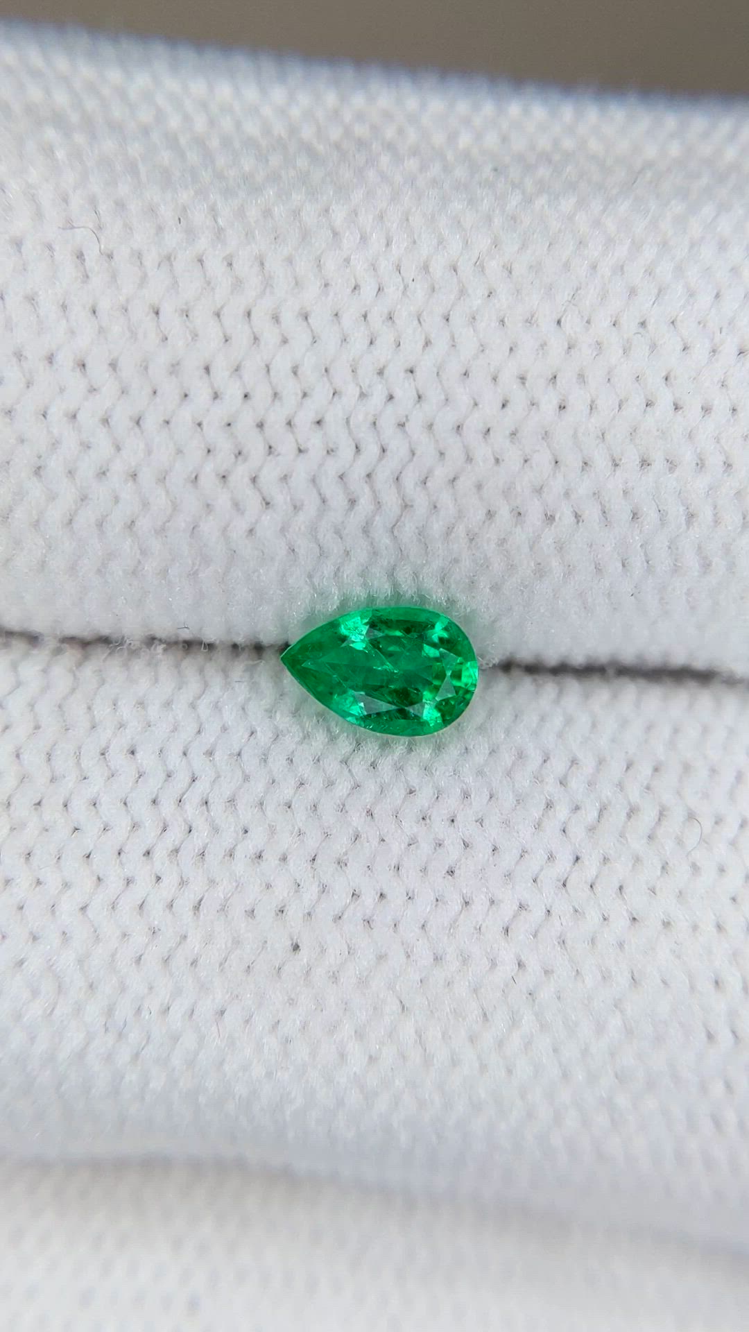 0.28 Ct. Emerald from Afghanistan Size Video