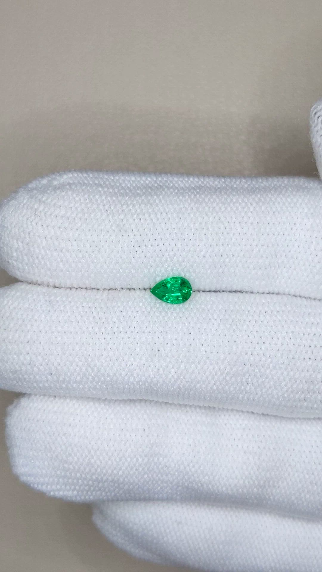 0.28 Ct. Emerald from Afghanistan Size Video