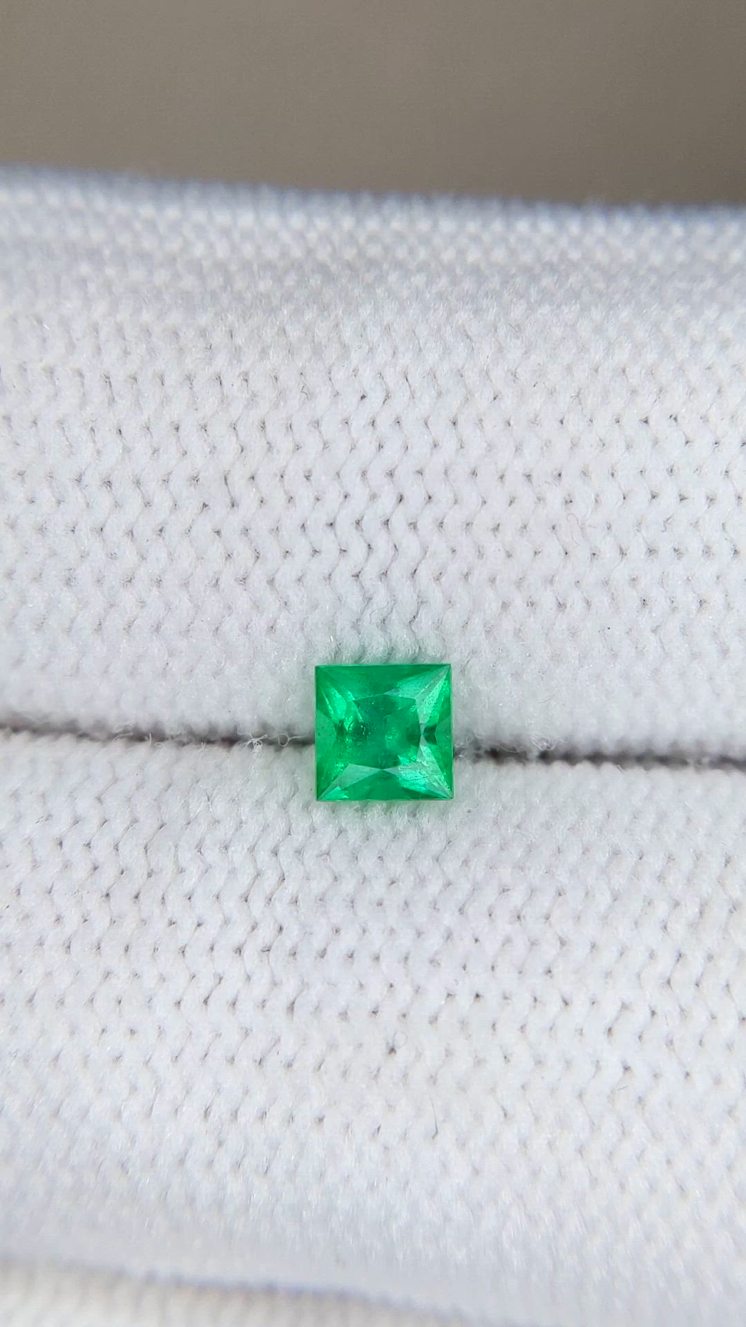 0.26 Ct. Emerald from Afghanistan Size Video