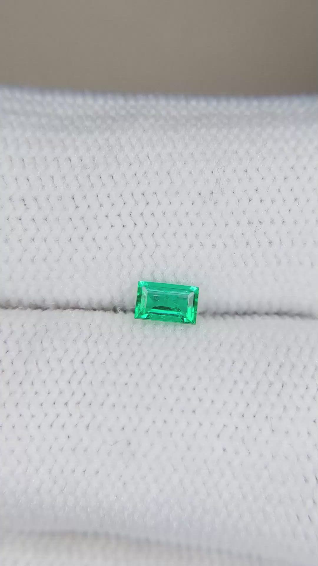 0.16 Ct. Emerald from Afghanistan Size Video