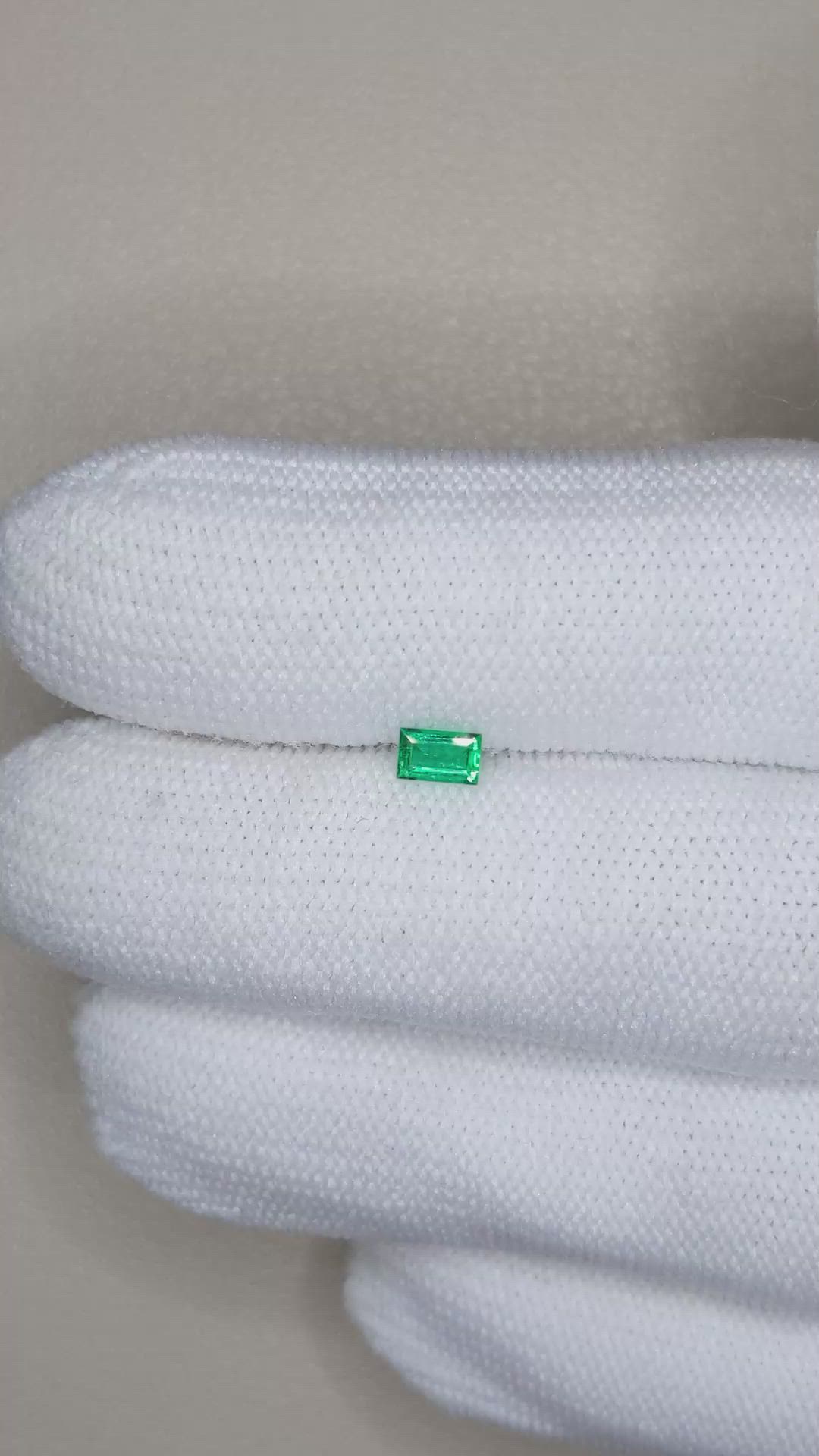 0.16 Ct. Emerald from Afghanistan Size Video
