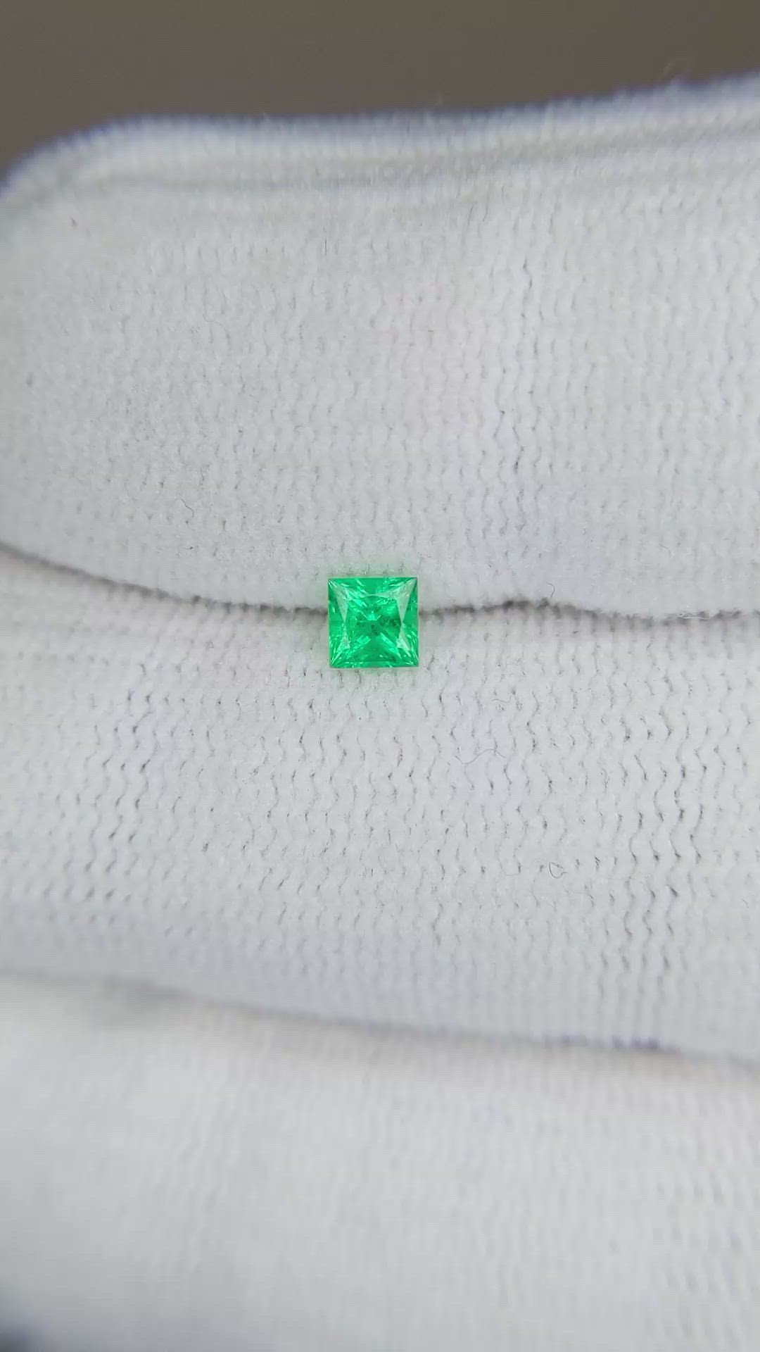 0.17 Ct. Emerald from Afghanistan Size Video