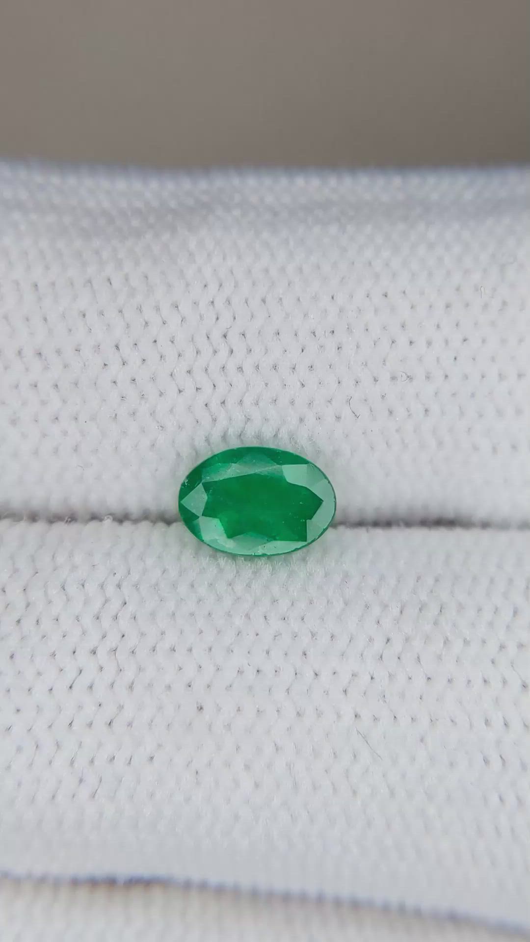 0.61 Ct. Emerald from Afghanistan Size Video