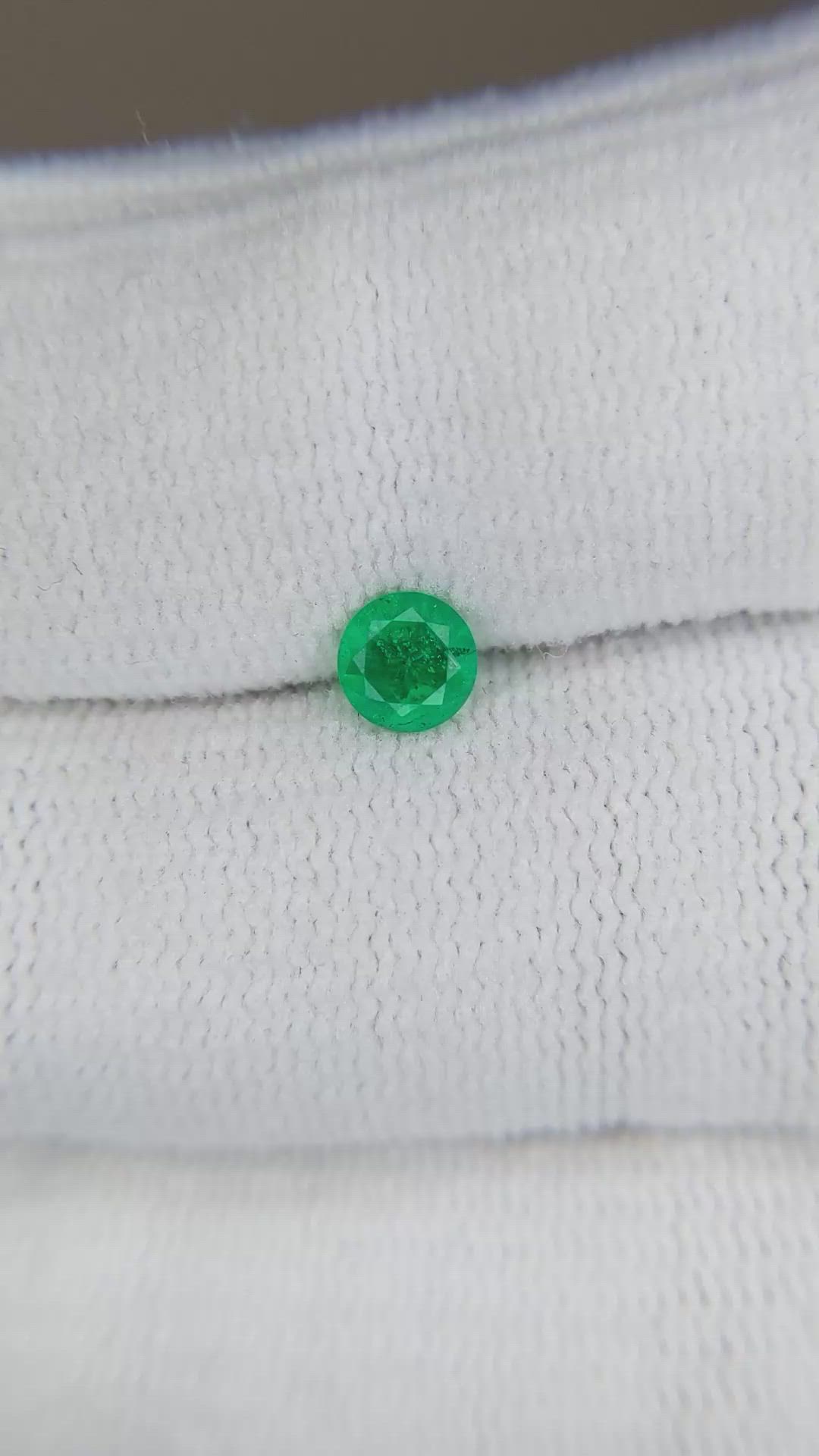 0.34 Ct. Emerald from Afghanistan Size Video