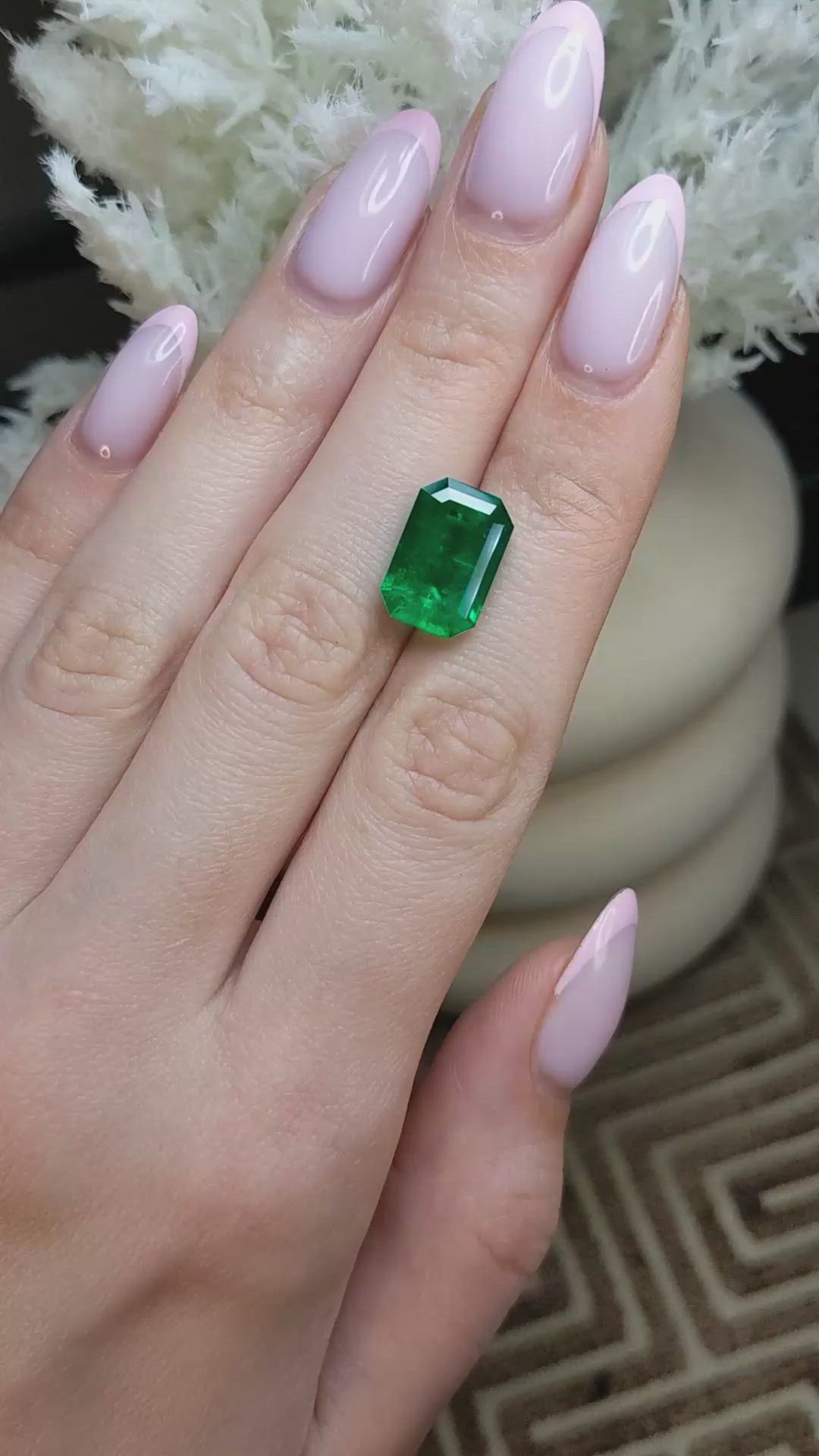 6.44 Ct. Emerald from Colombia - Muzo Size Video