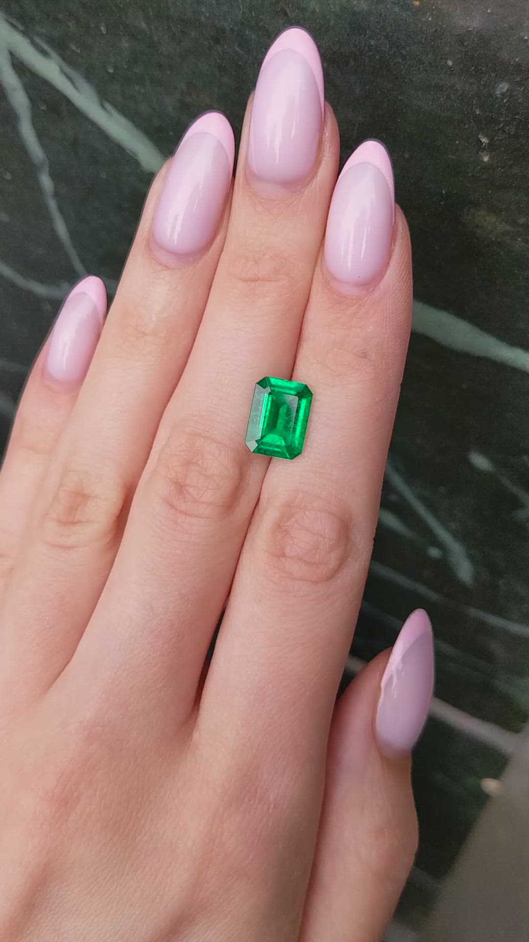 3.17 Ct. Emerald from Colombia - Muzo Size Video