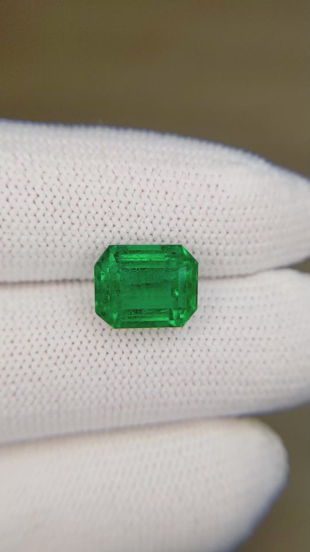 3.62 Ct. Emerald from Zambia Size Video