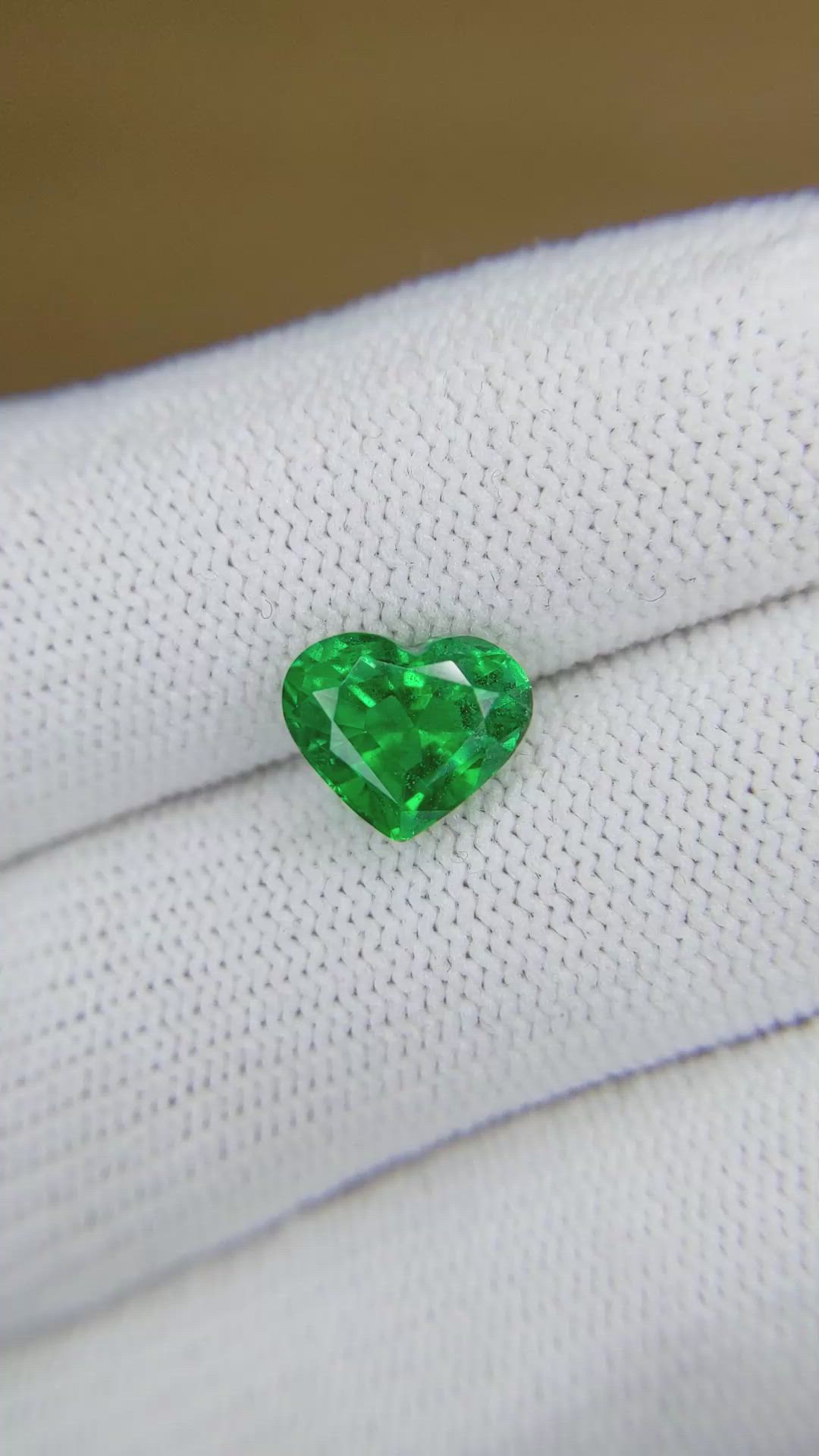 2.00 Ct. Emerald from Zambia Size Video