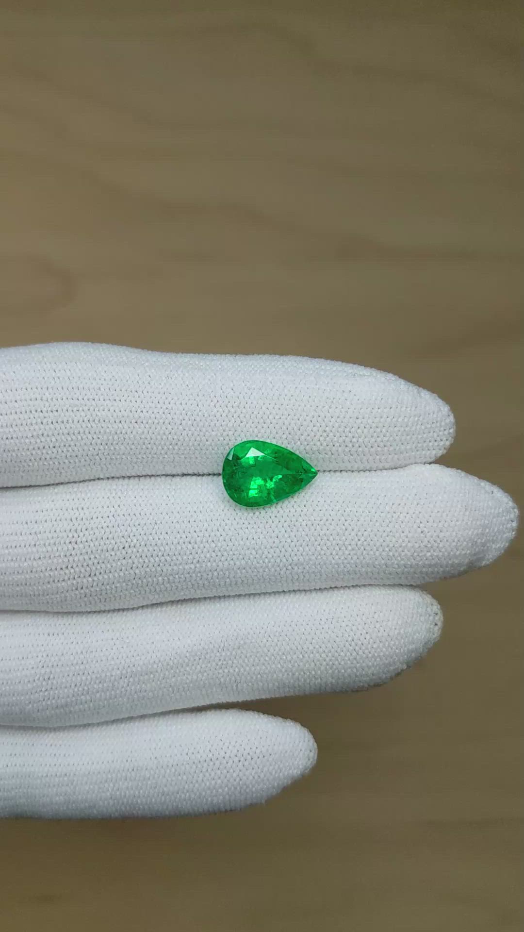 2.69 Ct. Emerald from Zambia Size Video
