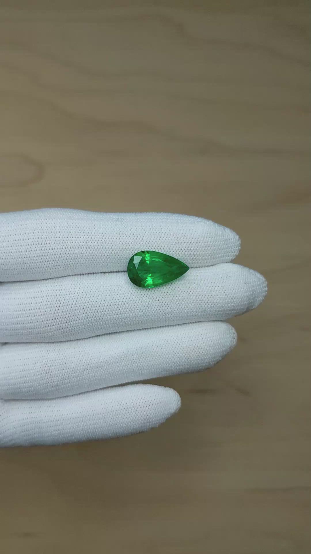 5.49 Ct. Emerald from Zambia Size Video