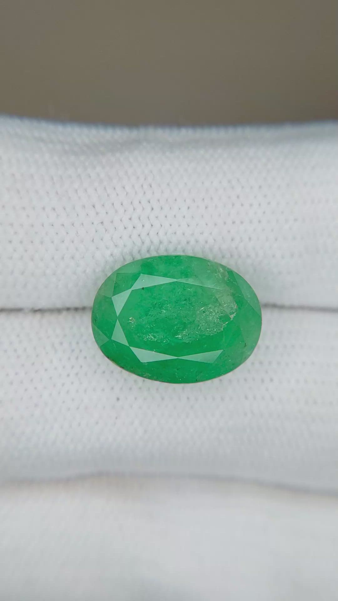 8.25 Ct. Emerald from Zambia Size Video