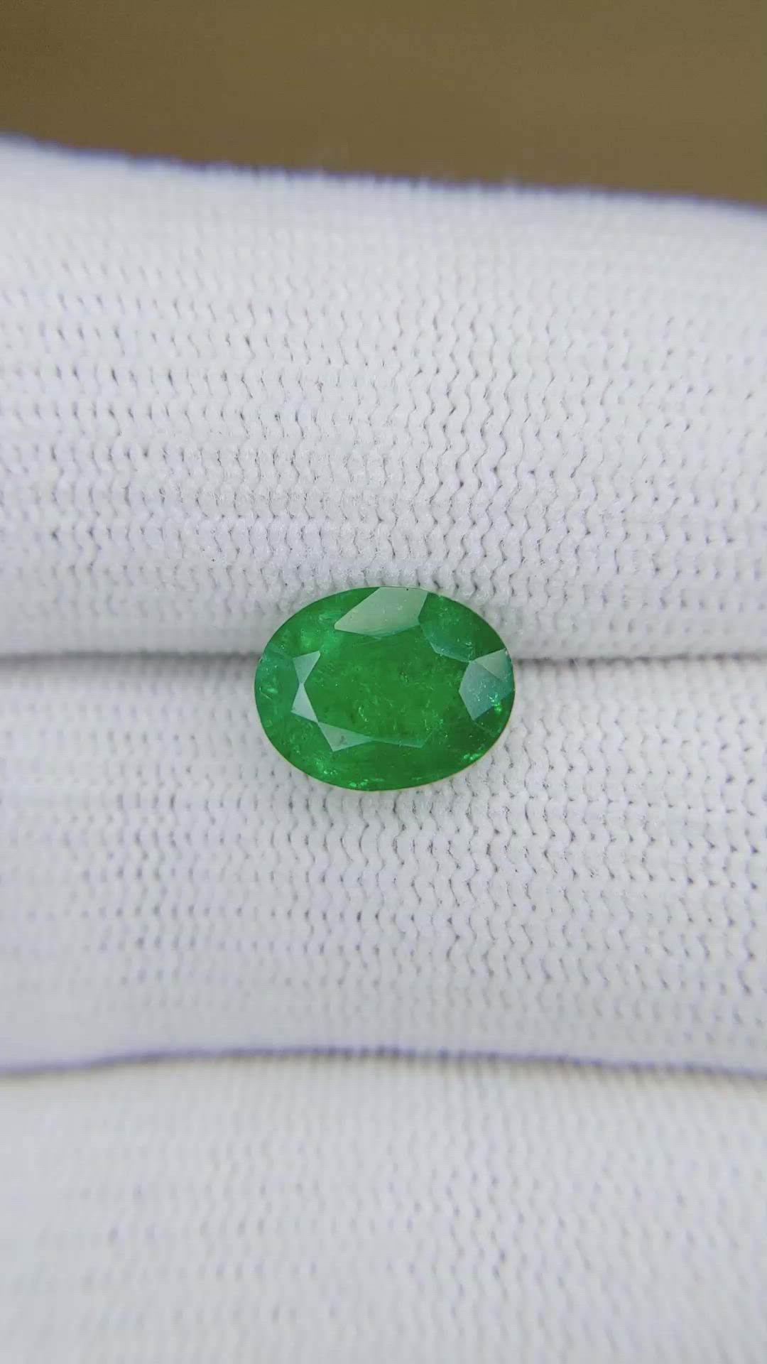 2.26 Ct. Emerald from Zambia Size Video