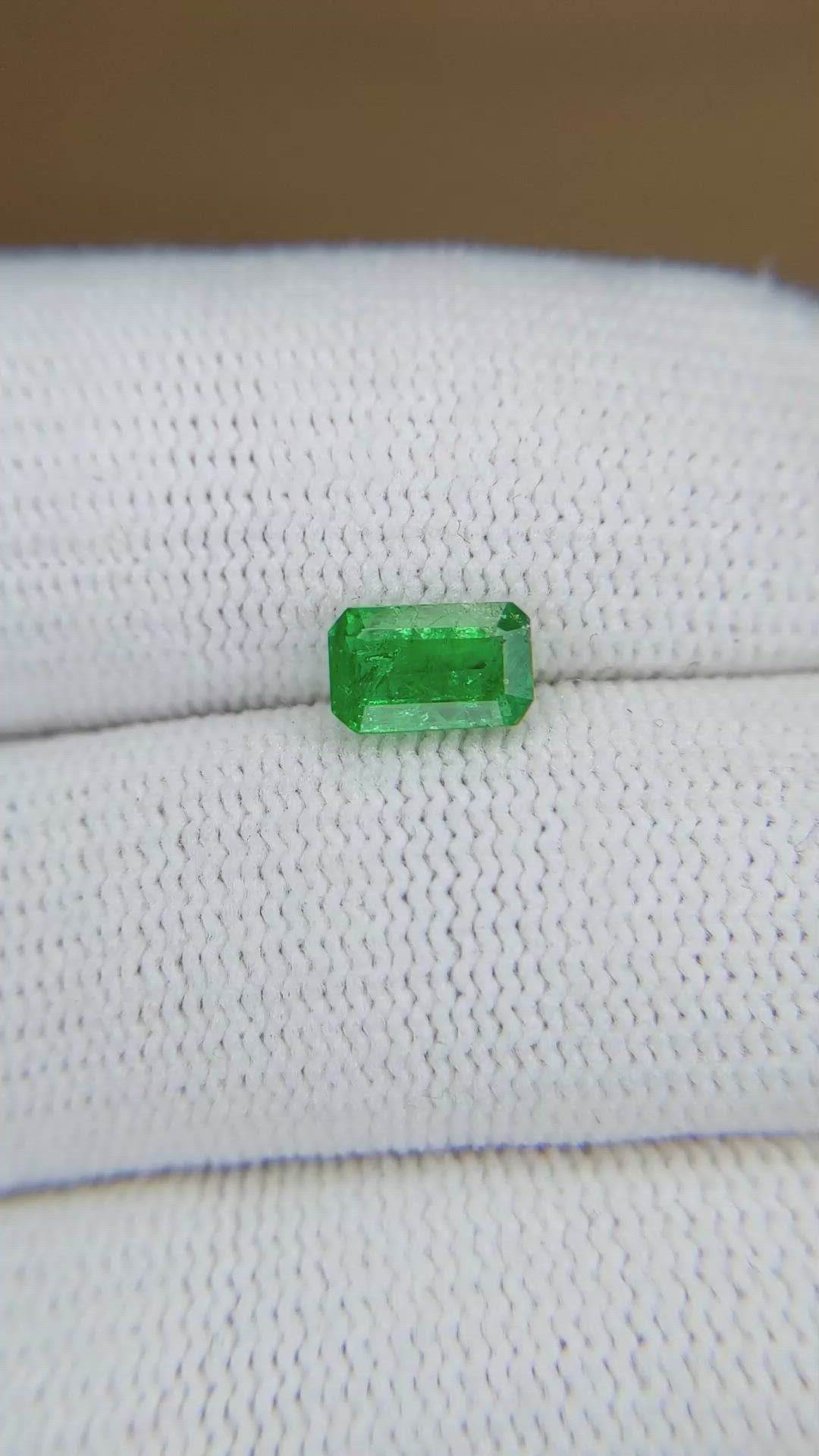 0.84 Ct. Emerald from Zambia Size Video