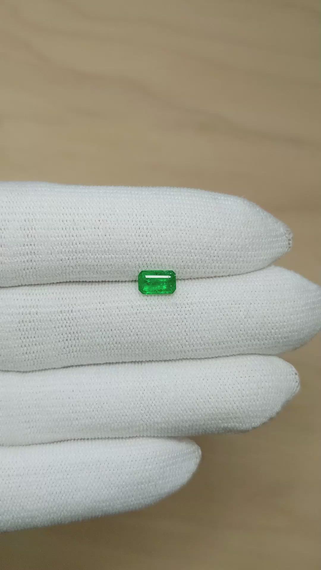 0.84 Ct. Emerald from Zambia Size Video