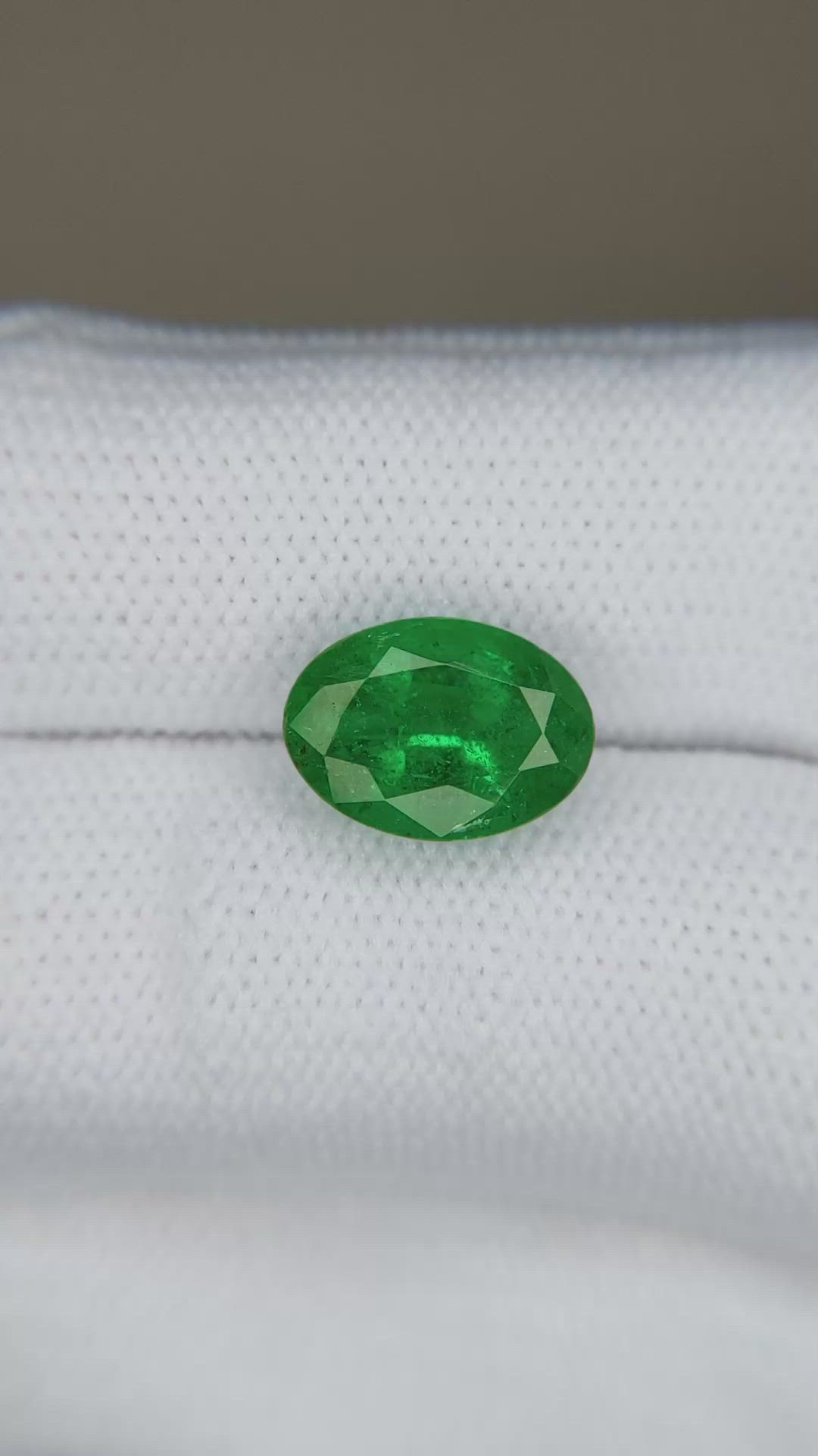 3.17 Ct. Emerald from Zambia Size Video