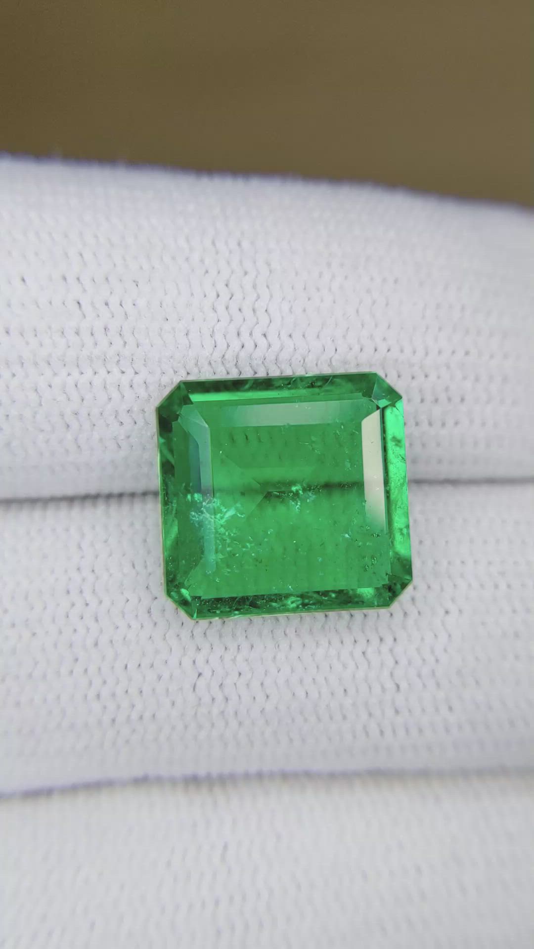 5.98 Ct. Emerald from Colombia Size Video