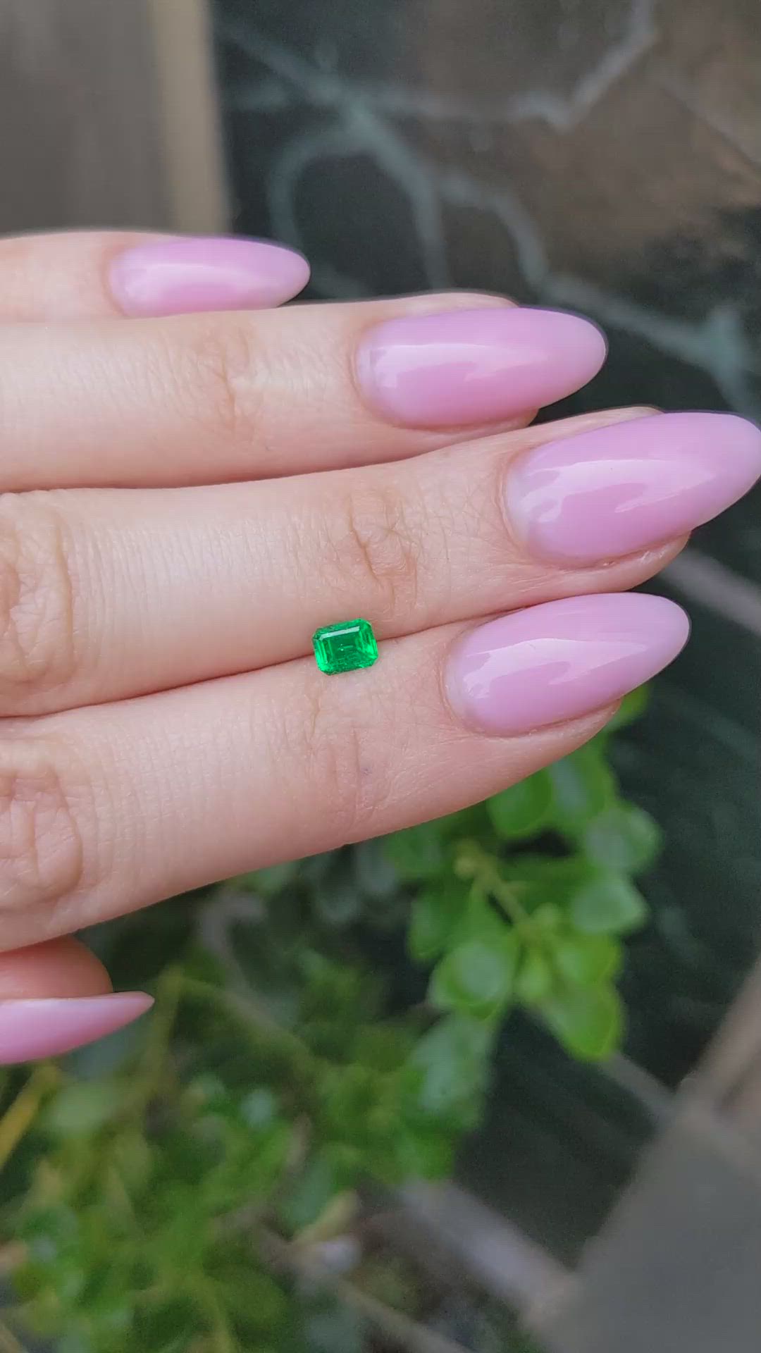 0.40 Ct. Emerald from Afghanistan Size Video