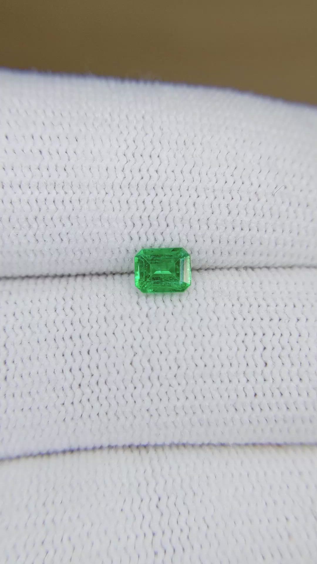 0.40 Ct. Emerald from Afghanistan Size Video