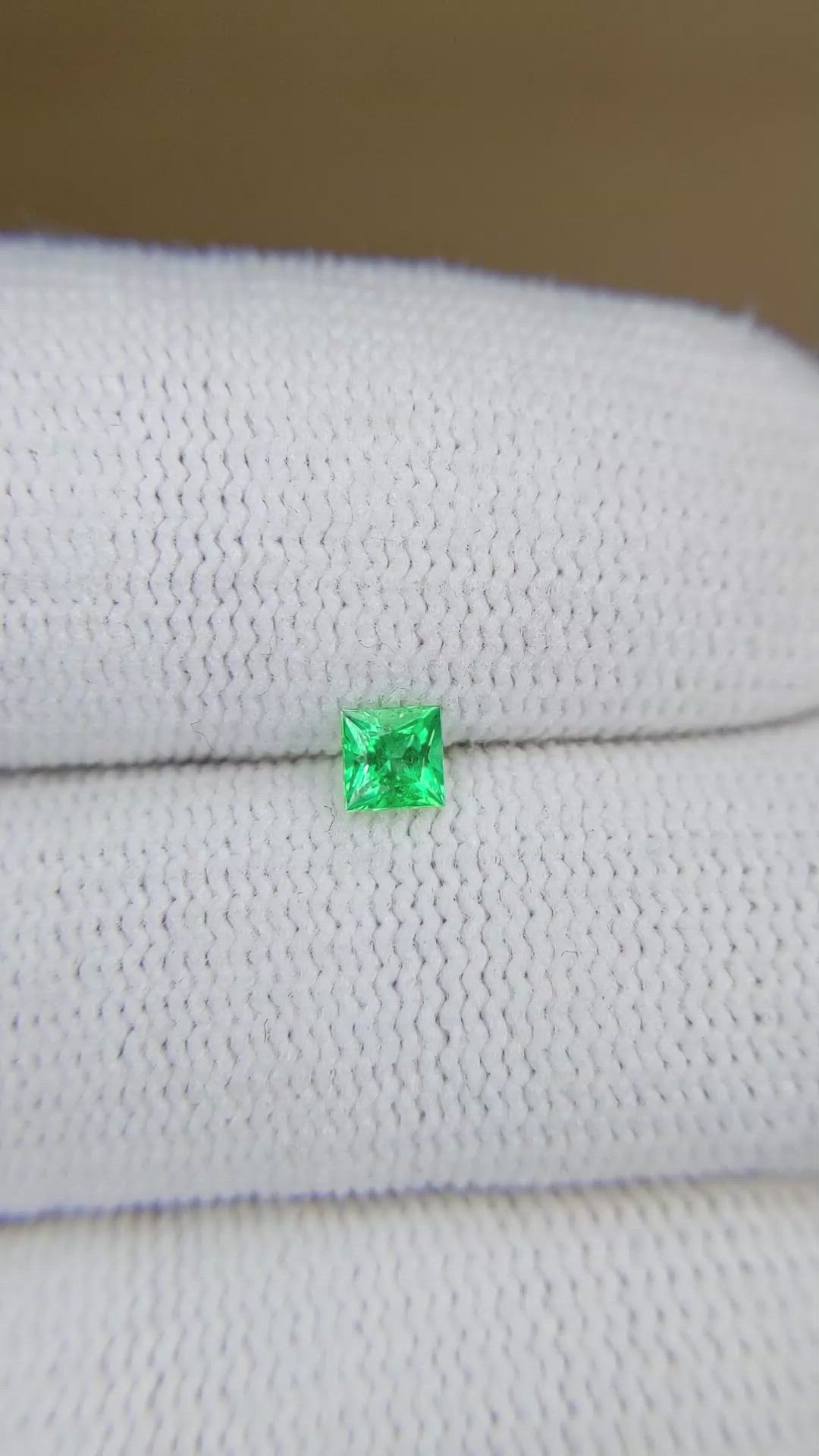 0.20 Ct. Emerald from Afghanistan Size Video