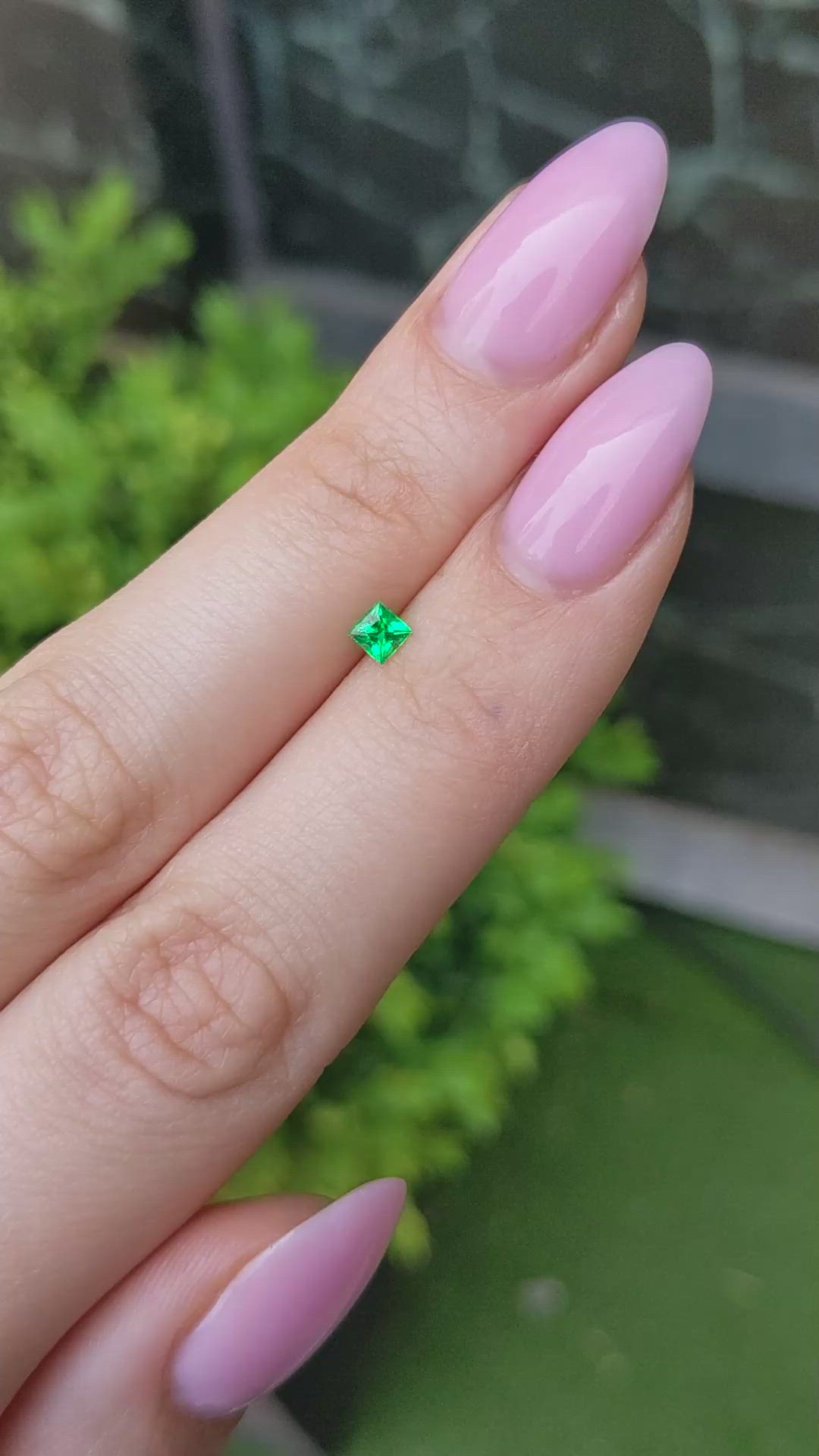 0.18 Ct. Emerald from Afghanistan Size Video