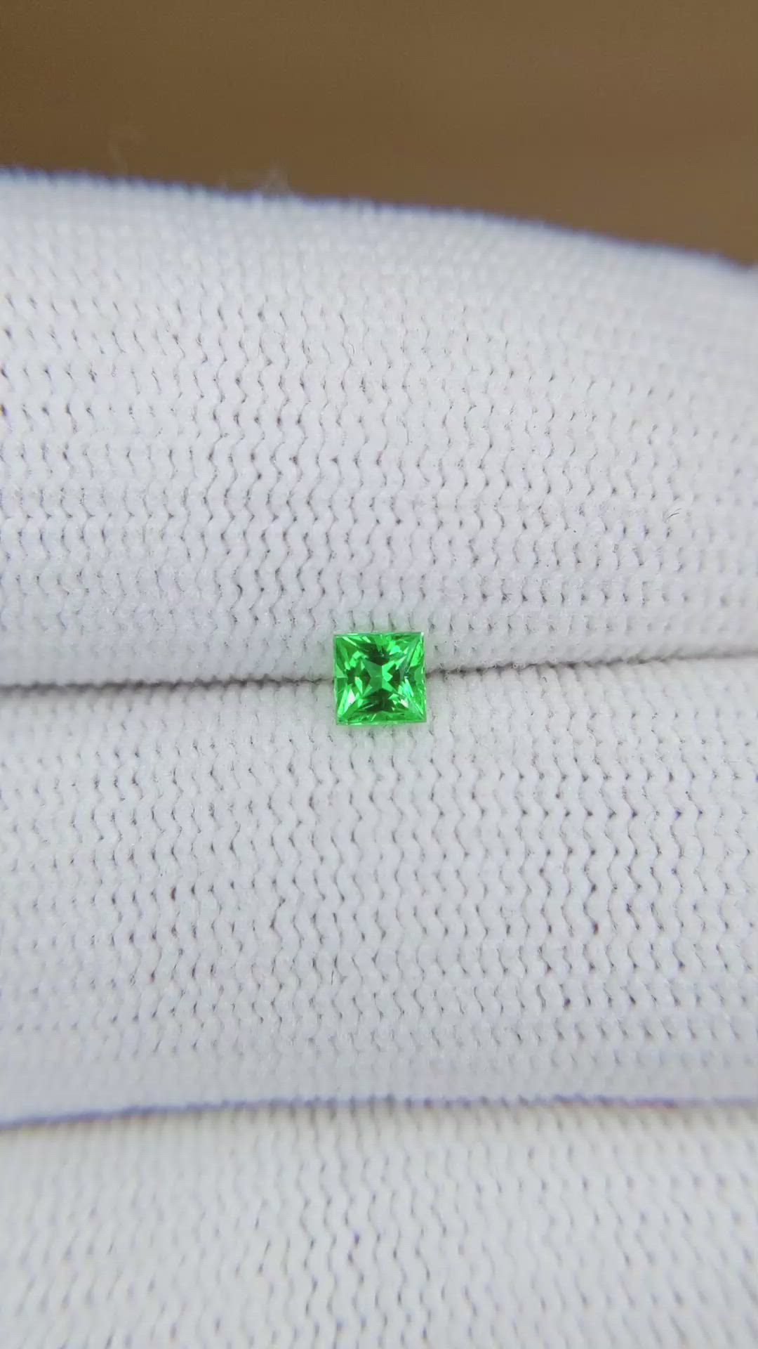0.18 Ct. Emerald from Afghanistan Size Video