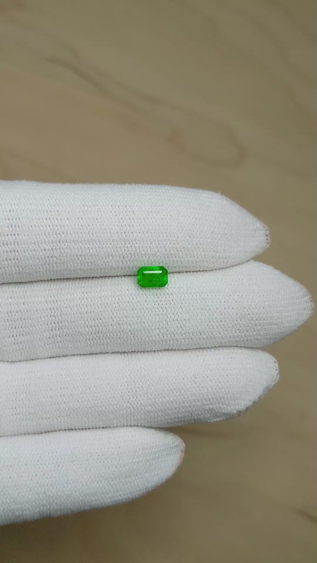 0.62 Ct. Emerald from Afghanistan Size Video