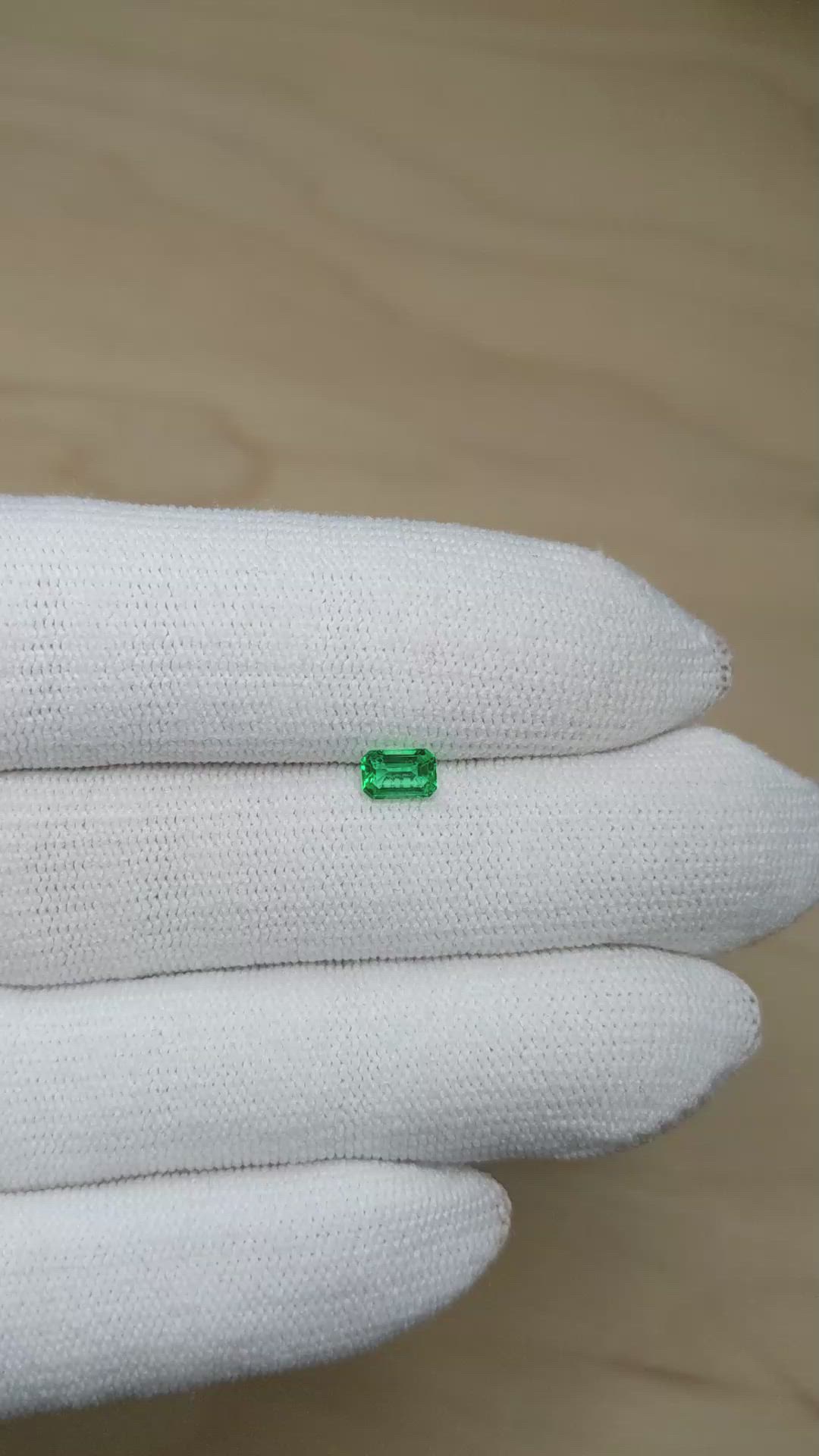 0.40 Ct. Emerald from Afghanistan Size Video