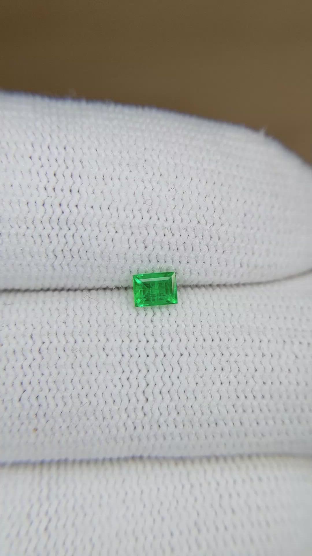 0.23 Ct. Emerald from Afghanistan Size Video