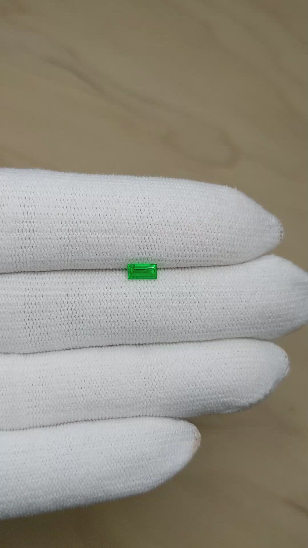 0.37 Ct. Emerald from Afghanistan Size Video