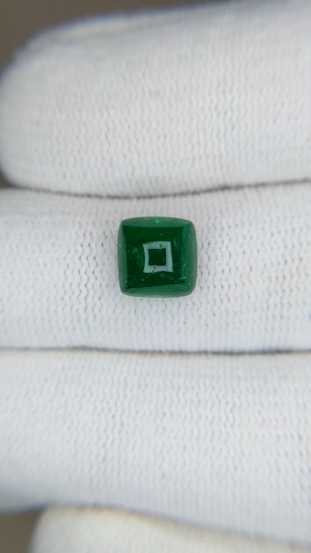2.24 Ct. Cabochon Emerald from Colombia Size Video
