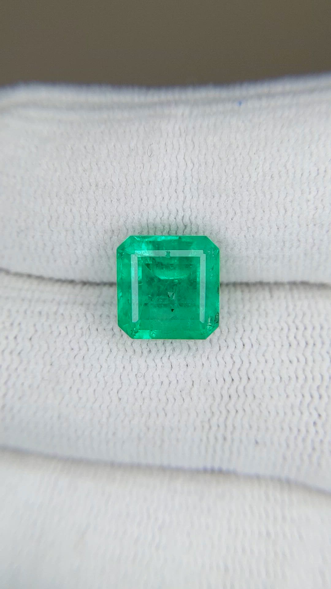 3.69 Ct. Emerald from Colombia Size Video