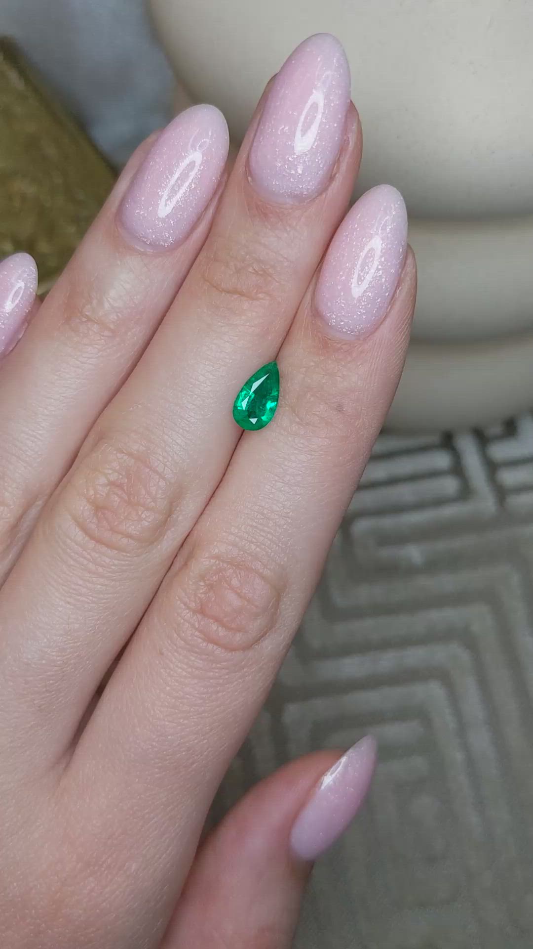 0.84 Ct. Emerald from Brazil Size Video