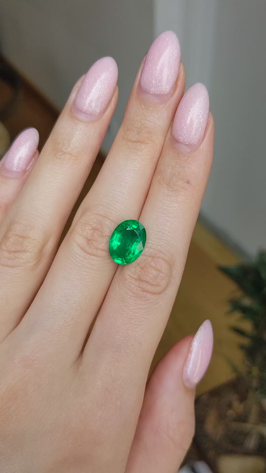 5.25 Ct. Emerald from Zambia Size Video