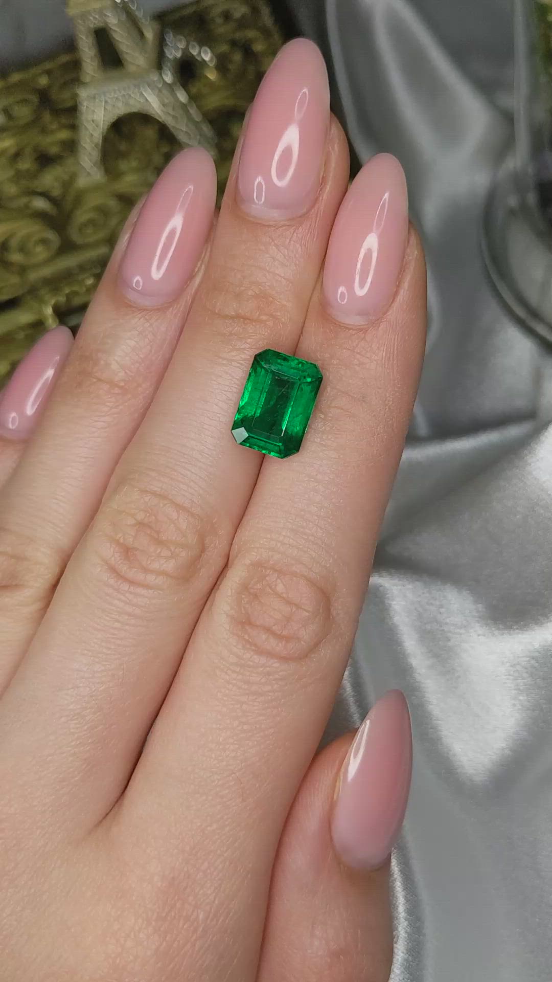 5.35 Ct. Emerald from Zambia Size Video