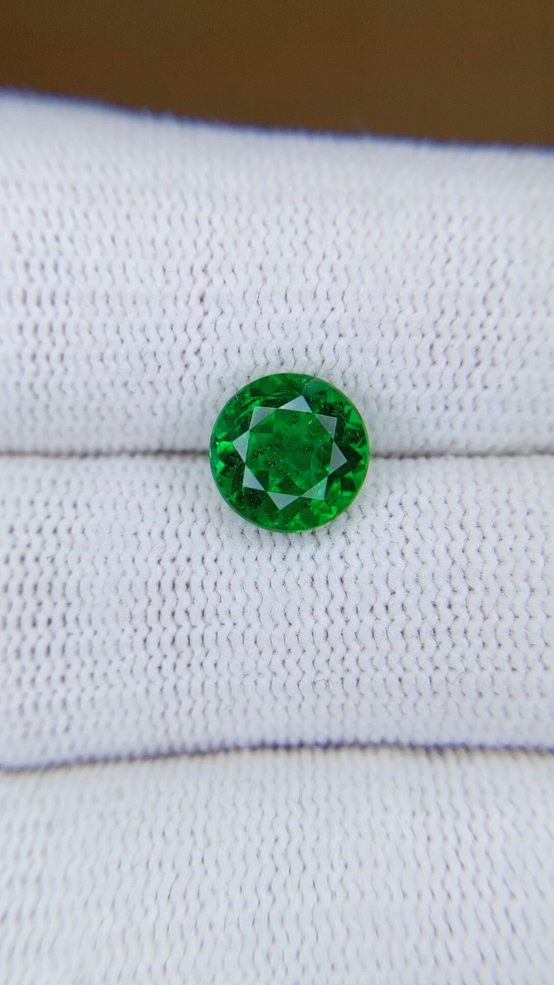 2.07 Ct. Emerald from Zambia Size Video