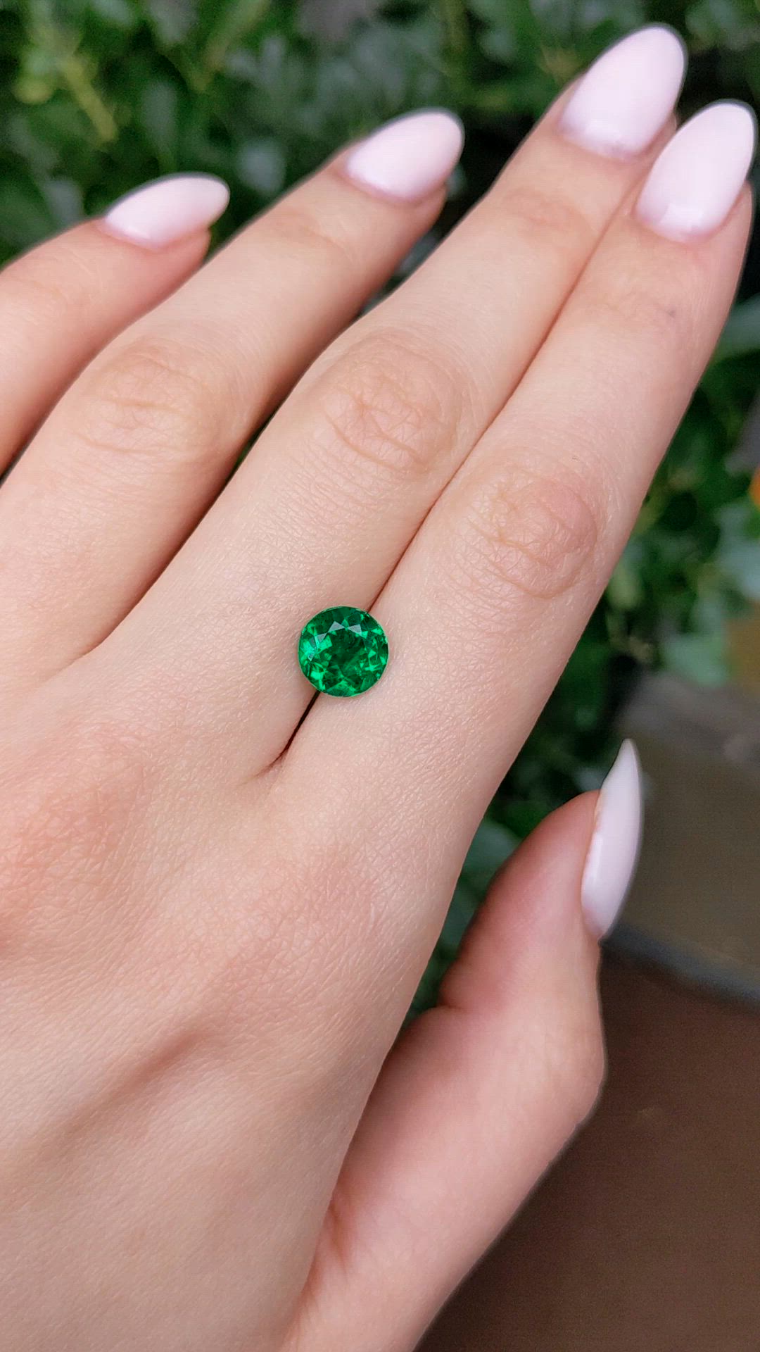 2.07 Ct. Emerald from Zambia Size Video