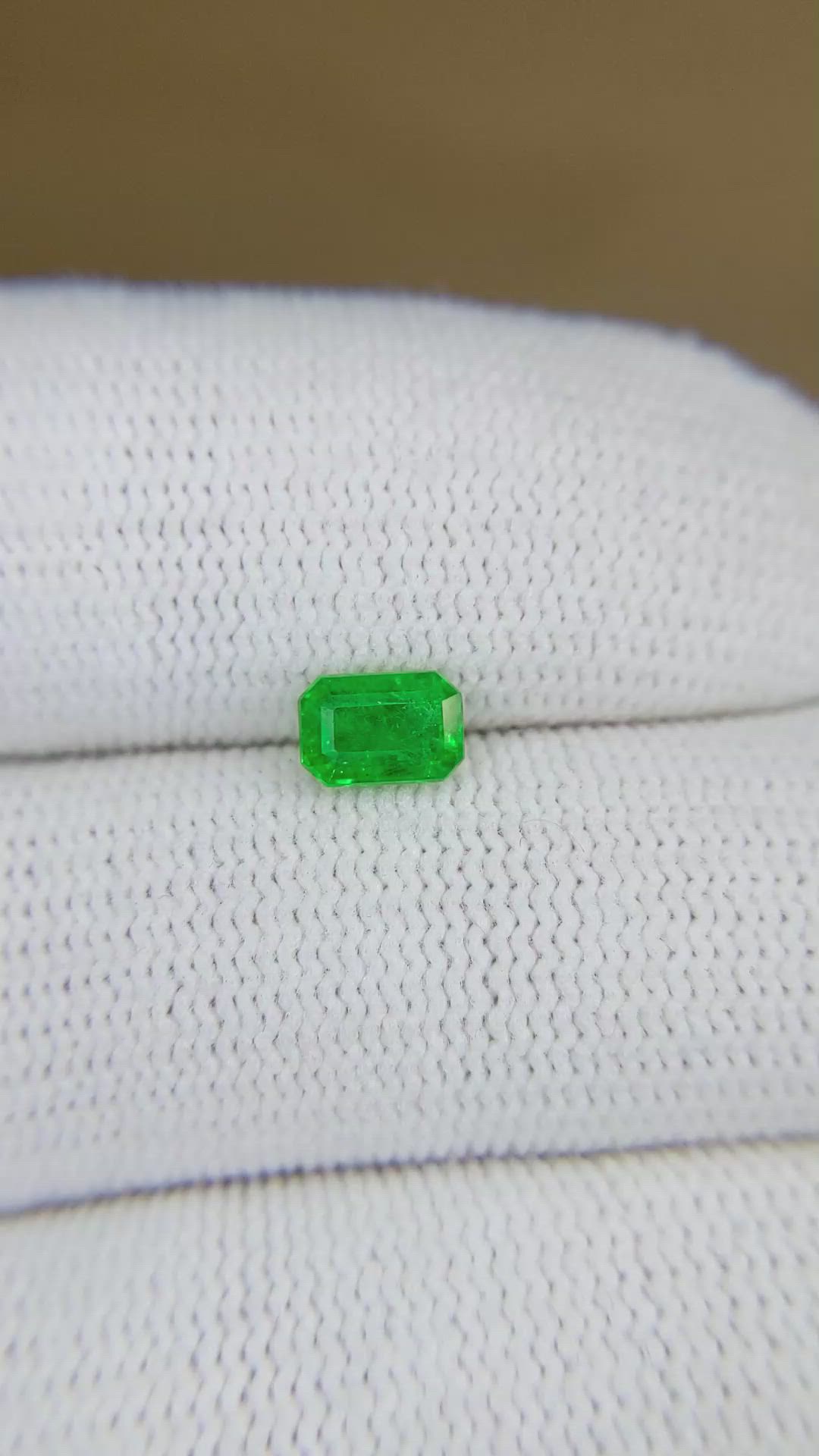 0.56 Ct. Emerald from Afghanistan Size Video