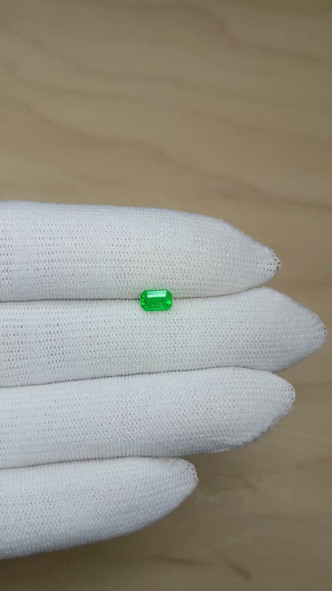 0.56 Ct. Emerald from Afghanistan Size Video
