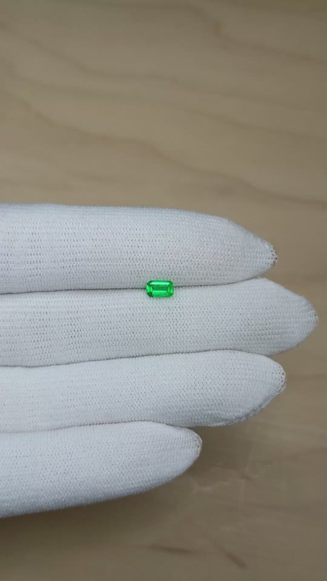 0.42 Ct. Emerald from Afghanistan Size Video