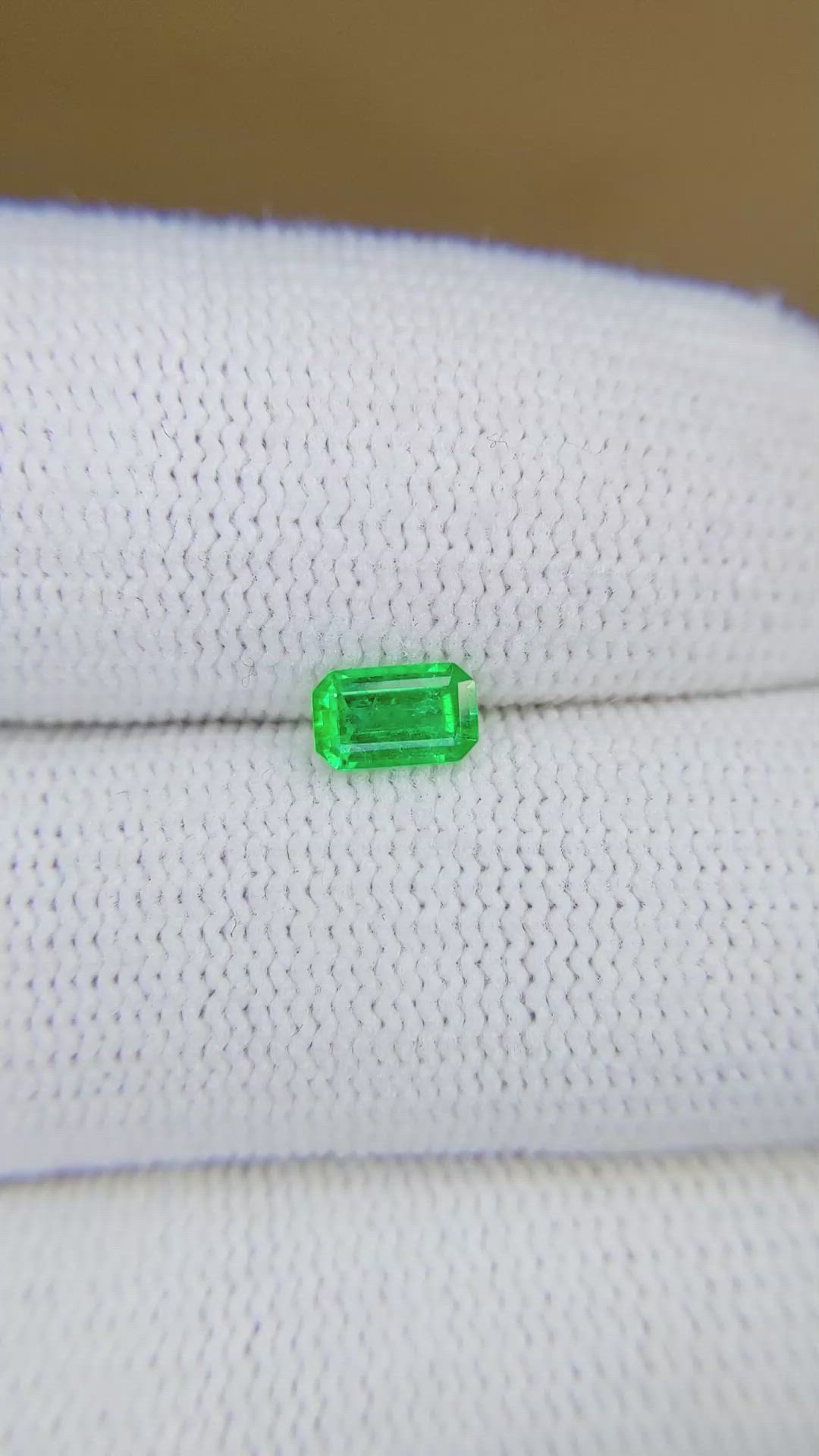0.42 Ct. Emerald from Afghanistan Size Video
