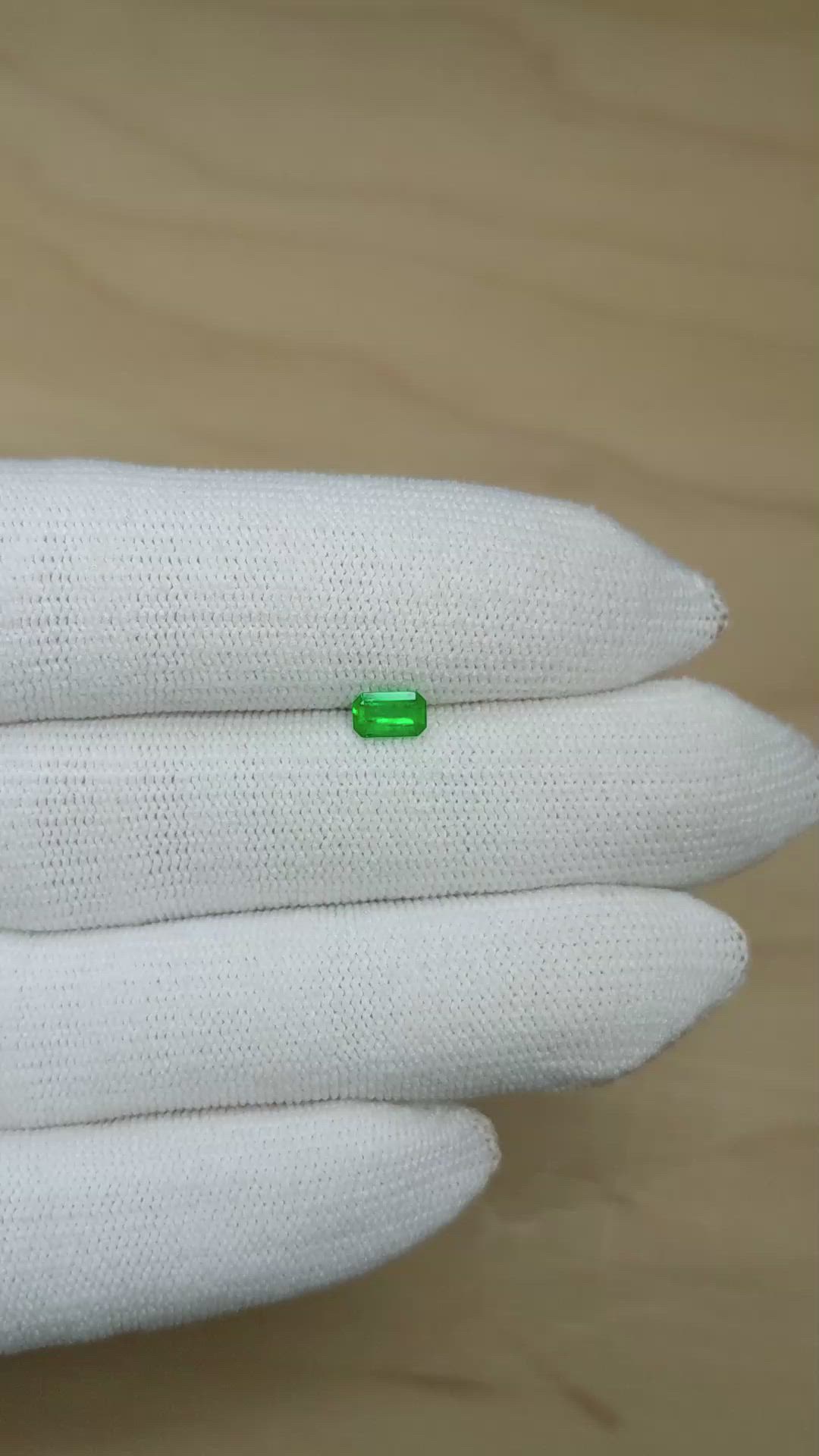 0.36 Ct. Emerald from Afghanistan Size Video