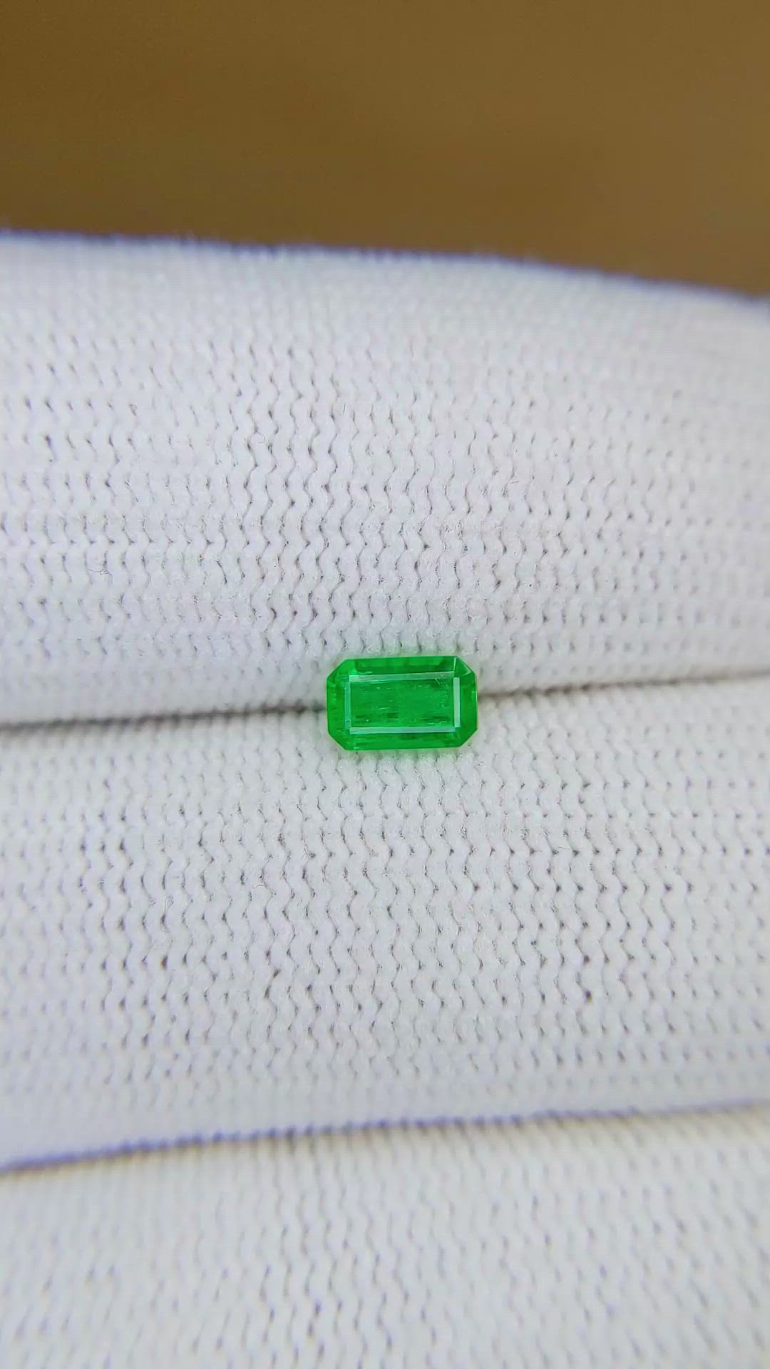 0.36 Ct. Emerald from Afghanistan Size Video