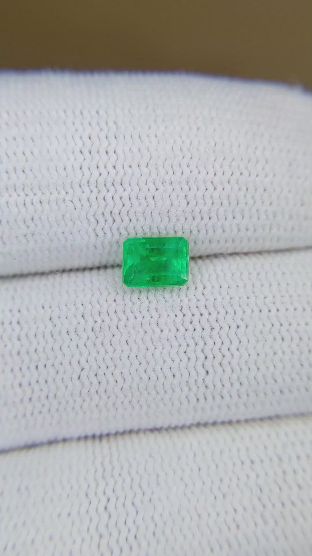 0.64 Ct. Emerald from Afghanistan Size Video